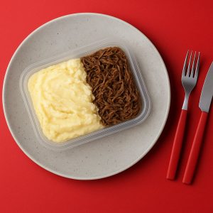 Ragu de patinho e purê de batata inglesa - (250G)