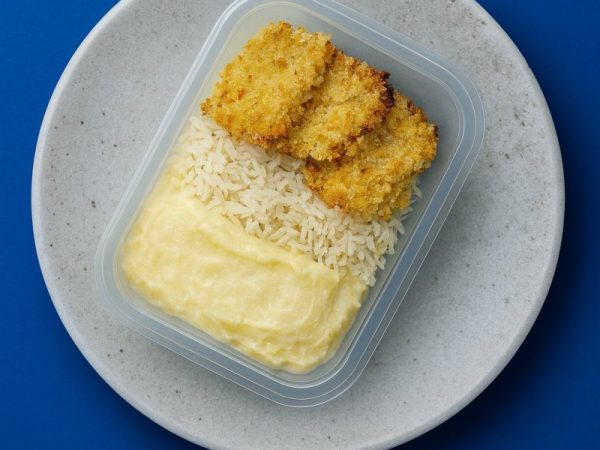 Saint Peter ao forno com arroz branco e purê de batata inglesa – (300g)